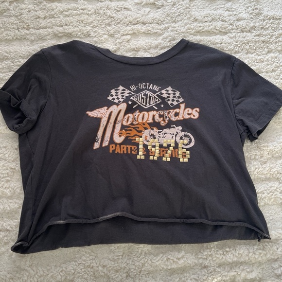 Women's Graphic Crop Top in Black - Picture 1 of 2